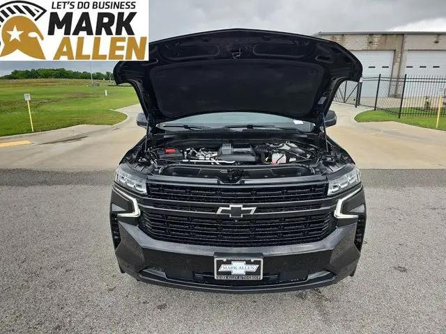 2023 Chevrolet Tahoe 4WD RST