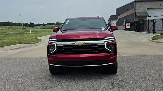 2026 Chevrolet Suburban LS, 4WD