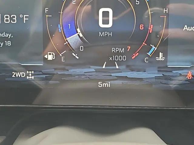 2026 Chevrolet Suburban LS, 4WD