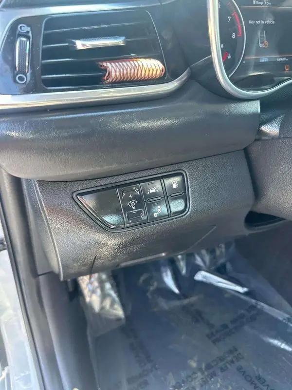 2020 Genesis G70 2.0T RWD