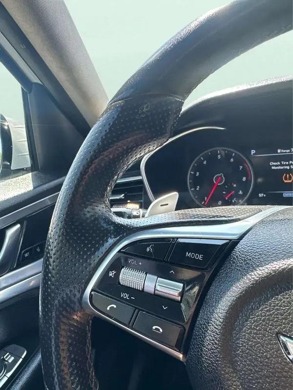2020 Genesis G70 2.0T RWD