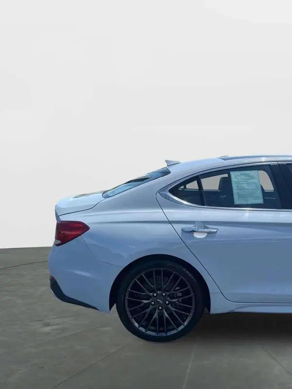 2020 Genesis G70 2.0T RWD