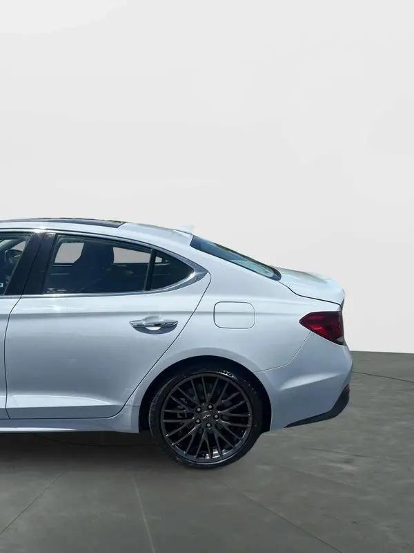 2020 Genesis G70 2.0T RWD