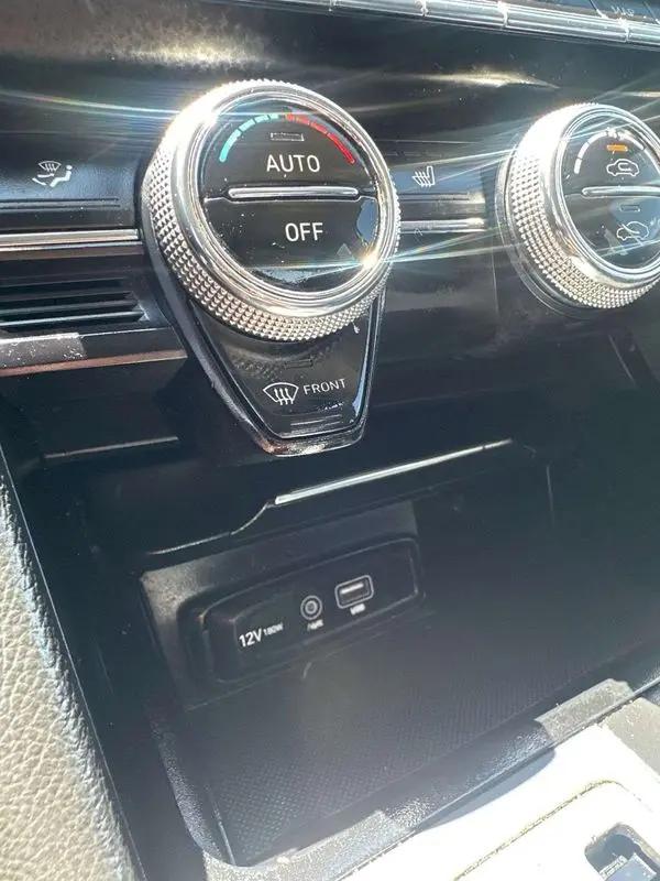 2020 Genesis G70 2.0T RWD