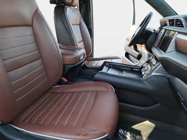 2023 GMC Yukon 4WD Denali Ultimate