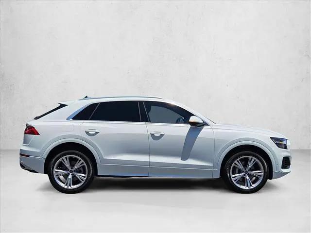 2023 Audi Q8 Premium 55 TFSI quattro Tiptronic