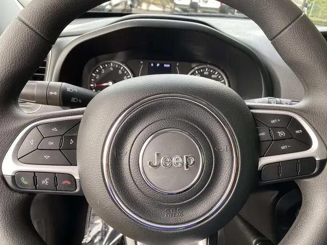 2023 Jeep Renegade Latitude 4x4