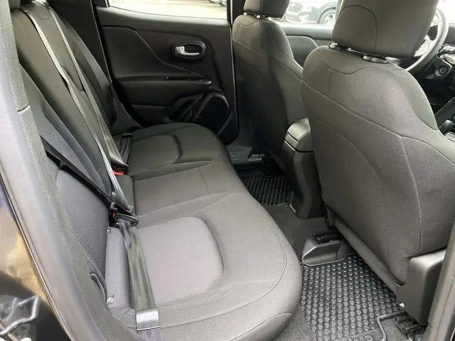 2023 Jeep Renegade Latitude 4x4