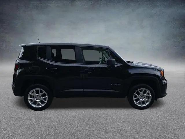 2023 Jeep Renegade Latitude 4x4