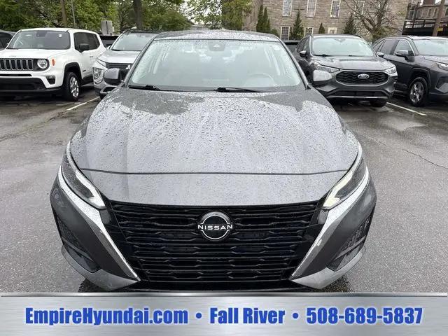 2023 Nissan Altima SV FWD