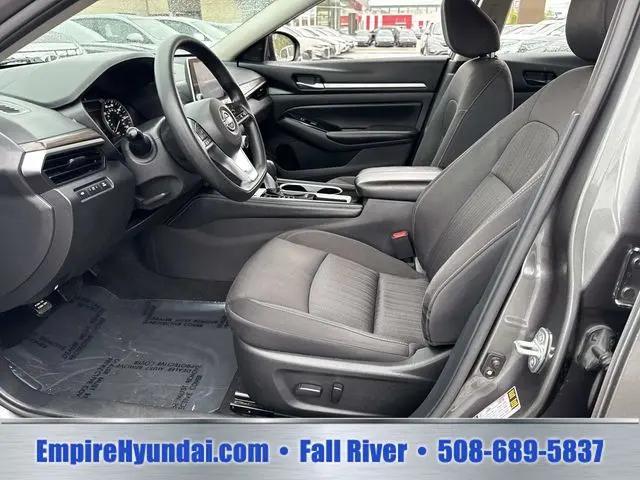 2023 Nissan Altima SV FWD
