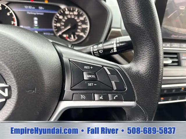 2023 Nissan Altima SV FWD