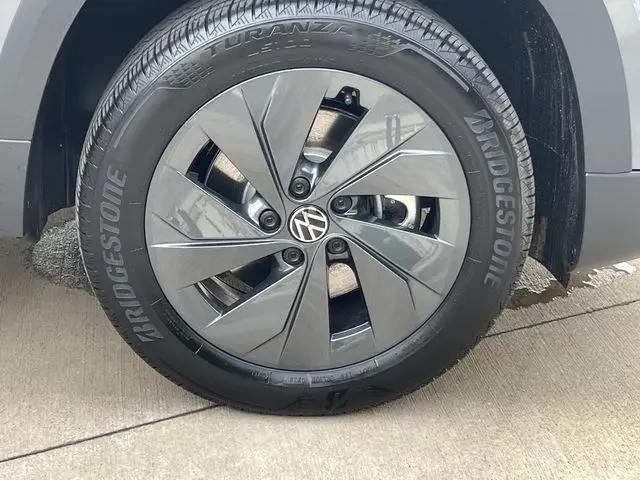 2026 Volkswagen Taos S