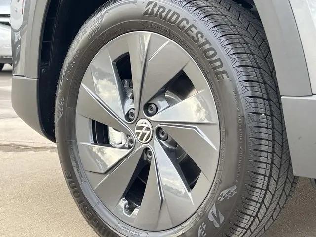 2026 Volkswagen Taos S