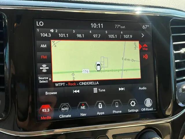 2022 Jeep Grand Cherokee Laredo E 4x4