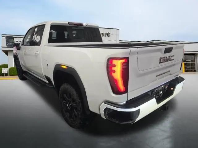 2025 GMC Sierra 2500HD Crew Cab, Standard Bed, AT4, 4WD