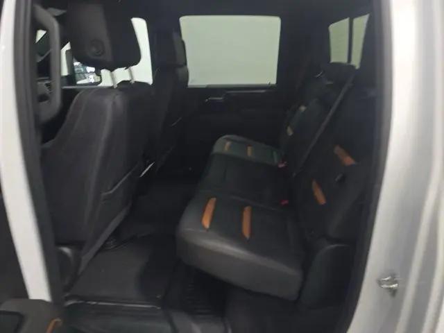 2025 GMC Sierra 2500HD Crew Cab, Standard Bed, AT4, 4WD
