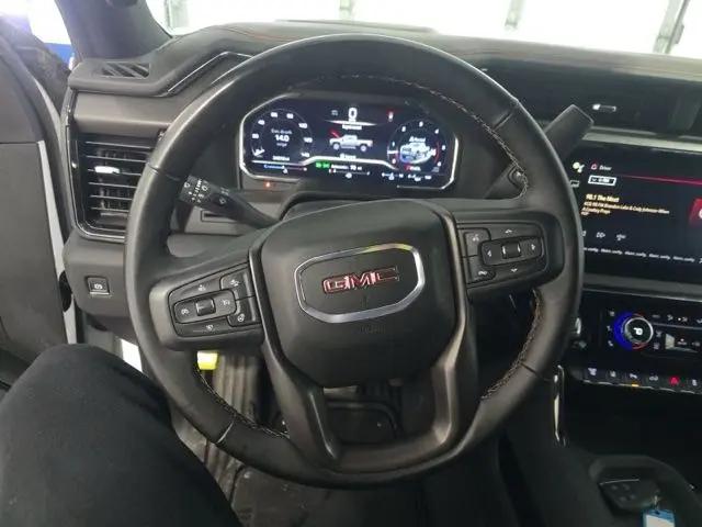 2025 GMC Sierra 2500HD Crew Cab, Standard Bed, AT4, 4WD