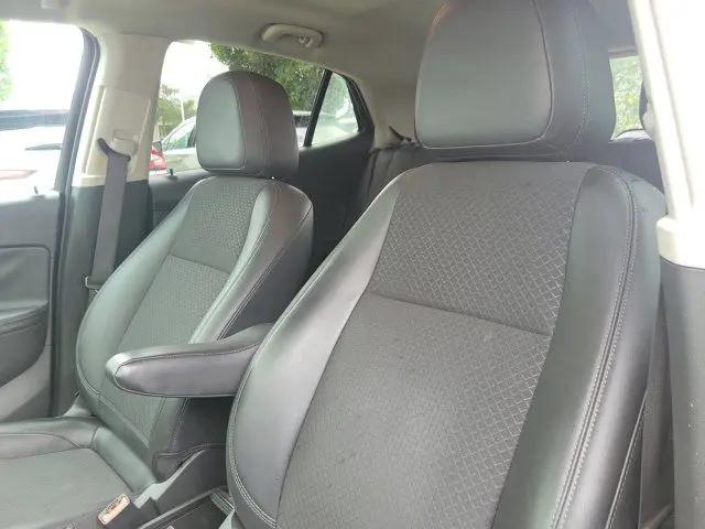 2022 Buick Encore FWD Preferred