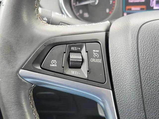 2022 Buick Encore FWD Preferred