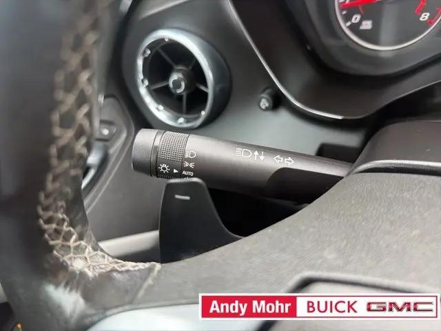 2020 Chevrolet Camaro RWD Convertible 1LT
