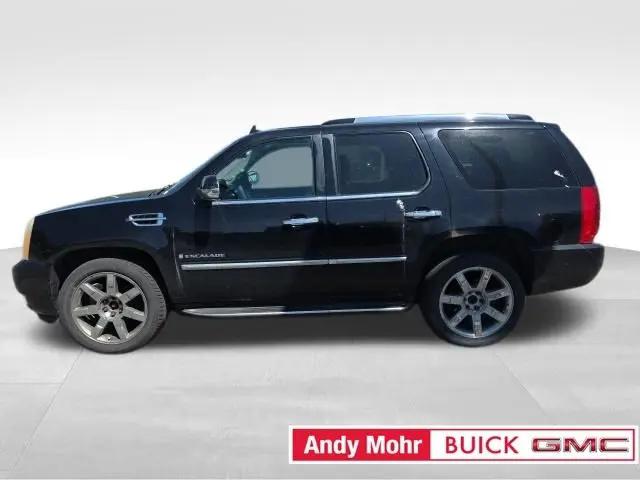 2008 Cadillac Escalade Standard