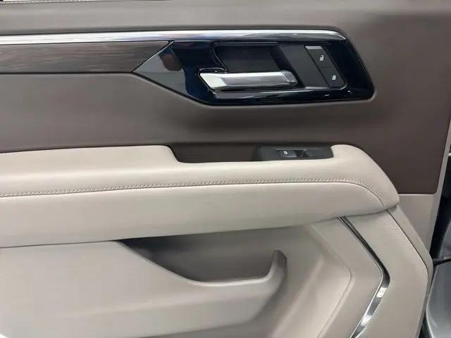 2025 Chevrolet Tahoe 4WD LT