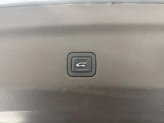 2025 Chevrolet Tahoe 4WD LT