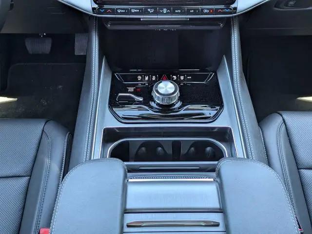 2026 Jeep Grand Wagoneer Limited Altitude 4x4