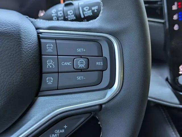 2026 Jeep Grand Wagoneer Limited Altitude 4x4