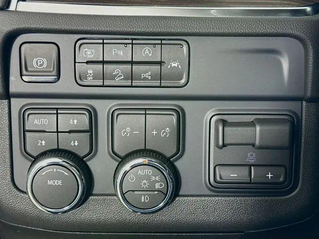 2026 Chevrolet Tahoe 4WD LT