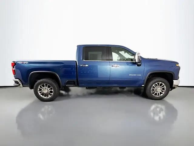 2026 Chevrolet Silverado 2500HD Crew Cab, Standard Bed, LTZ, 4WD