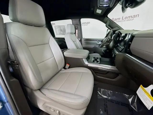 2026 Chevrolet Silverado 2500HD Crew Cab, Standard Bed, LTZ, 4WD