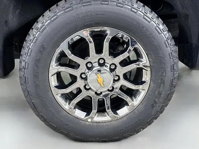 2026 Chevrolet Silverado 2500HD Crew Cab, Standard Bed, LTZ, 4WD