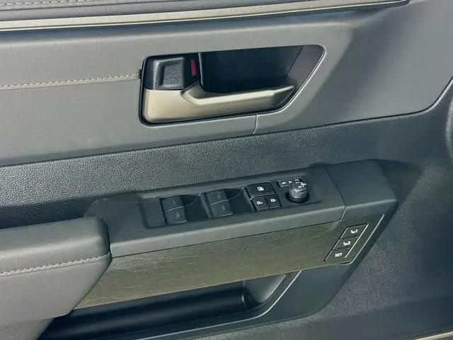 2026 Toyota Tundra Capstone CrewMax 6.4' Bed