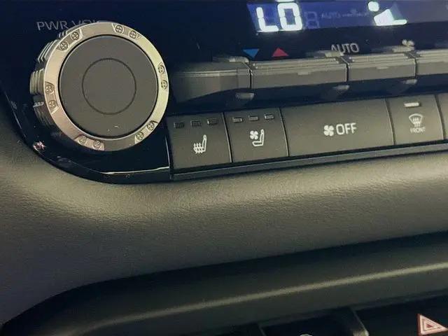 2026 Toyota Tundra Capstone CrewMax 6.4' Bed
