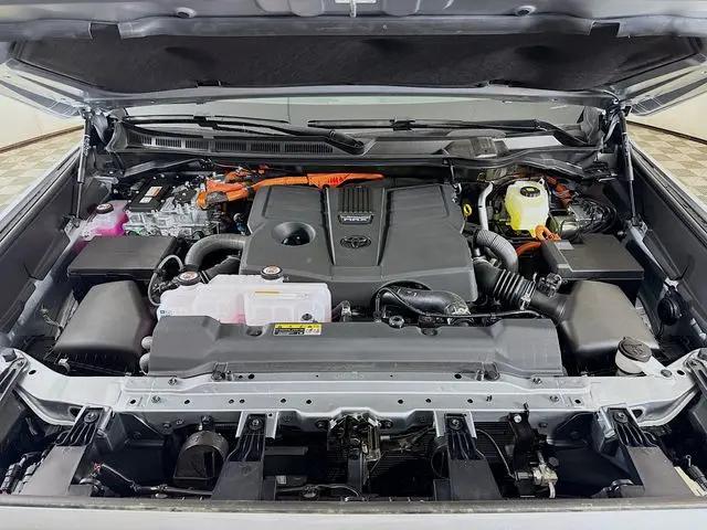 2026 Toyota Tundra Capstone CrewMax 6.4' Bed