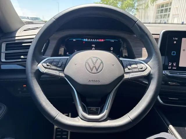 2024 Volkswagen Atlas 2.0T SEL Premium R-Line