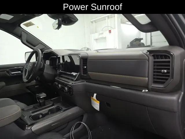 2026 Chevrolet Silverado 1500 4WD Crew Cab Short Bed ZR2