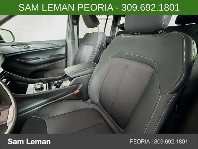 2026 Jeep Grand Cherokee Altitude 4x4
