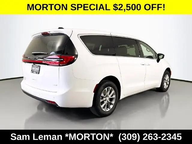 2027 Chrysler Pacifica Select AWD