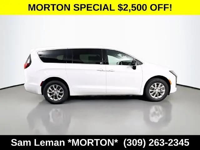 2027 Chrysler Pacifica Select AWD