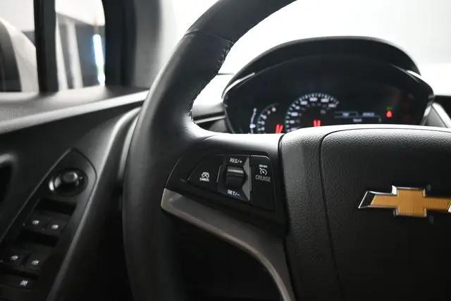 2022 Chevrolet Trax FWD LT