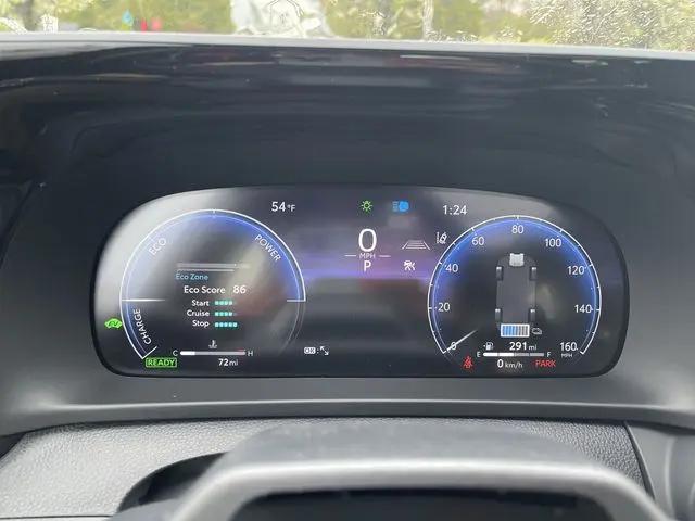 2026 Toyota Crown Signia Limited