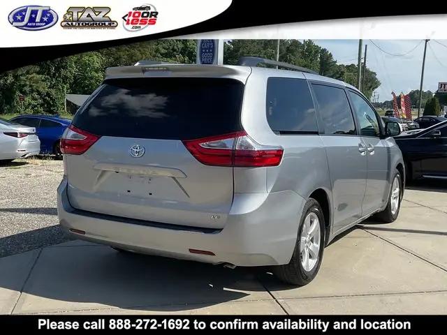 2017 Toyota Sienna LE 8 Passenger