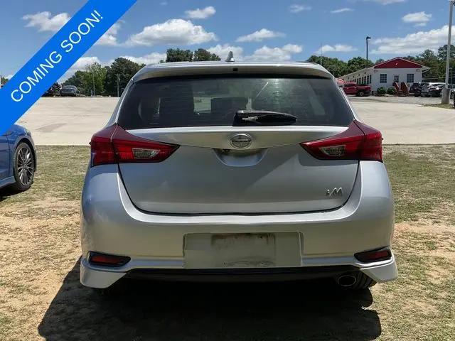 2016 Scion iM Base