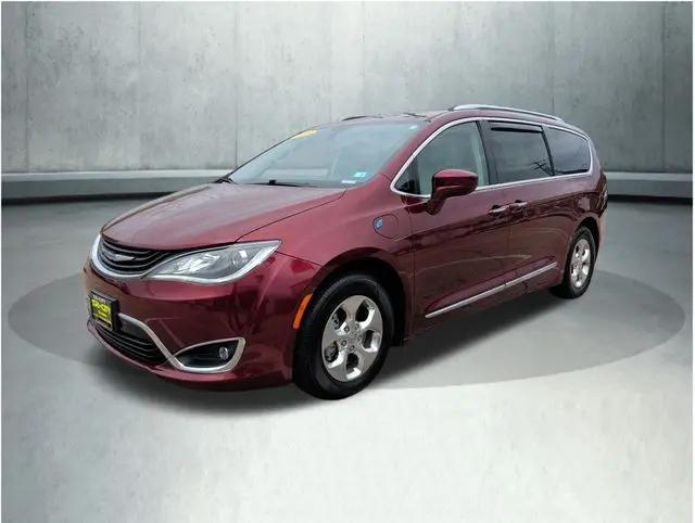 2019 Chrysler Pacifica Hybrid Touring L for sale in Somersworth, NH