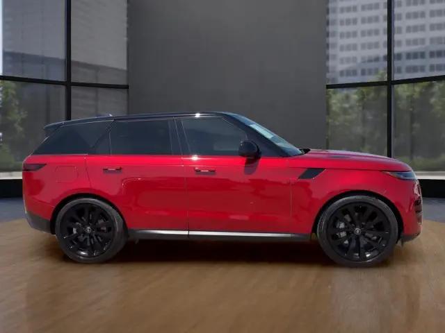 2025 Land Rover Range Rover Sport P360 SE