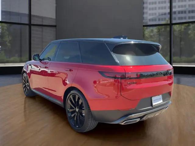 2025 Land Rover Range Rover Sport P360 SE