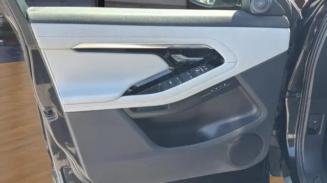 2022 Land Rover Range Rover Evoque R-Dynamic S